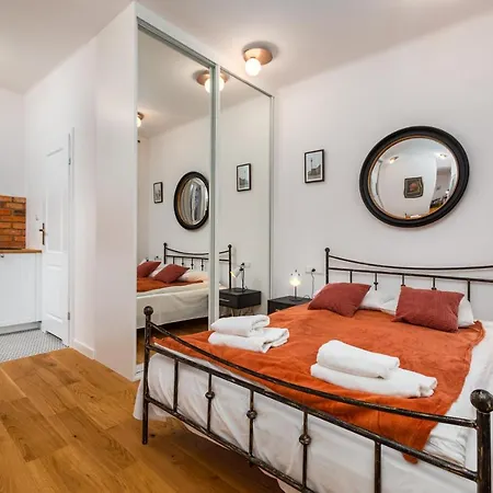 Nowy Swiat 47a By Homeprime