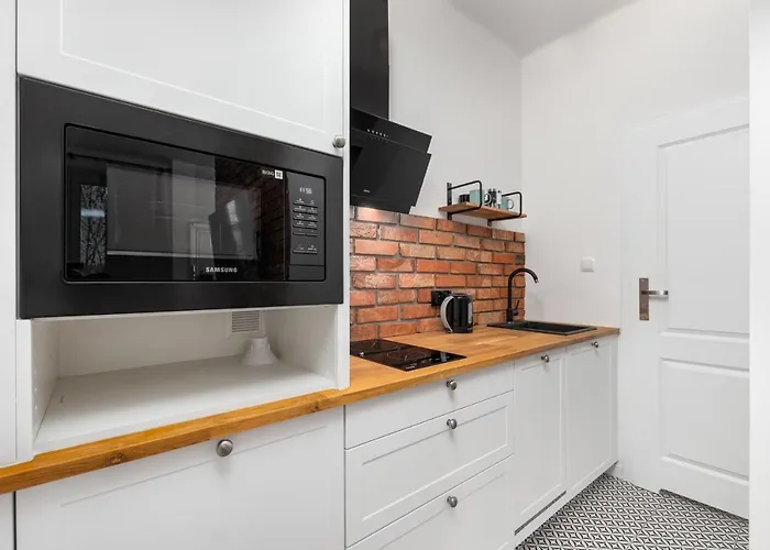 Nowy Swiat 47a By Homeprime شقة وارسو