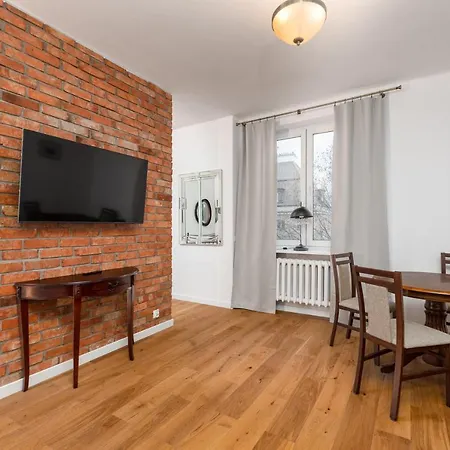 Nowy Swiat 47a By Homeprime * Warsaw